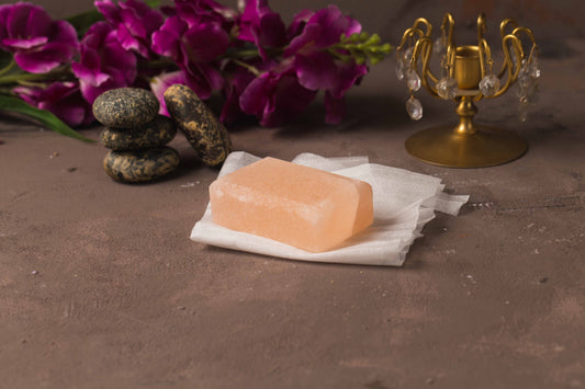 Genconnect: What Makes a Himalayan Salt Bar Different from Ordinary Soap?
